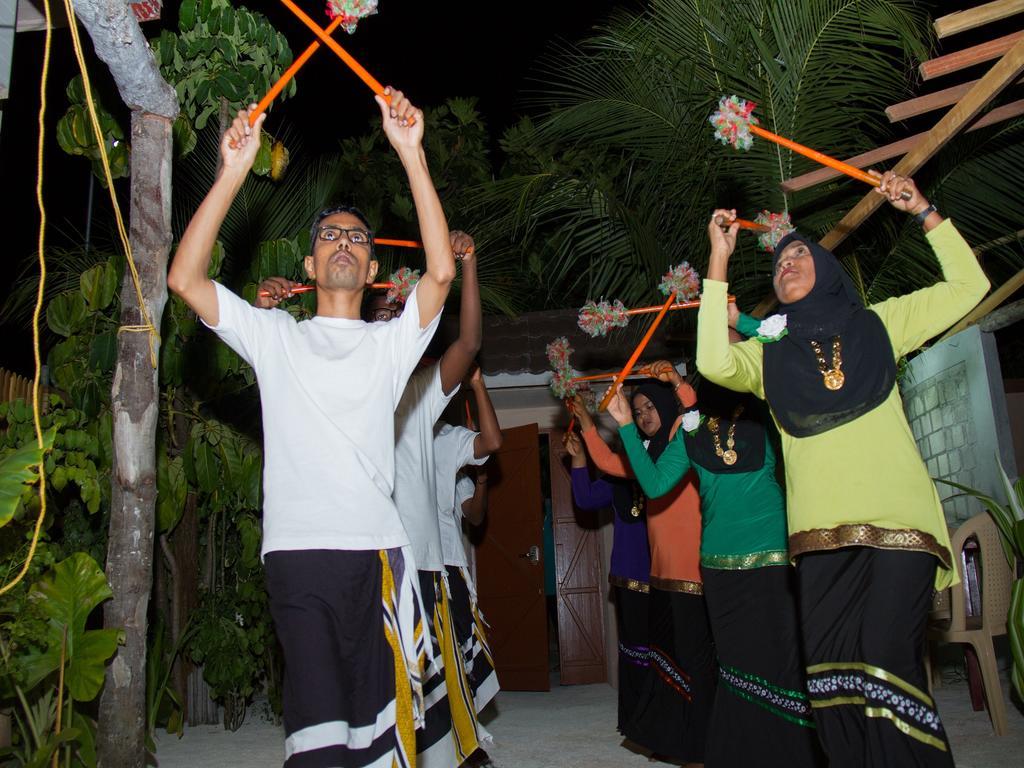 Alvi Star Inn Thulhaadhoo Eksteriør bilde
