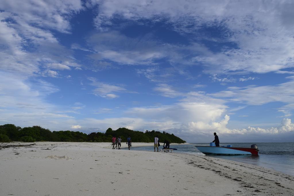 Alvi Star Inn Thulhaadhoo Eksteriør bilde