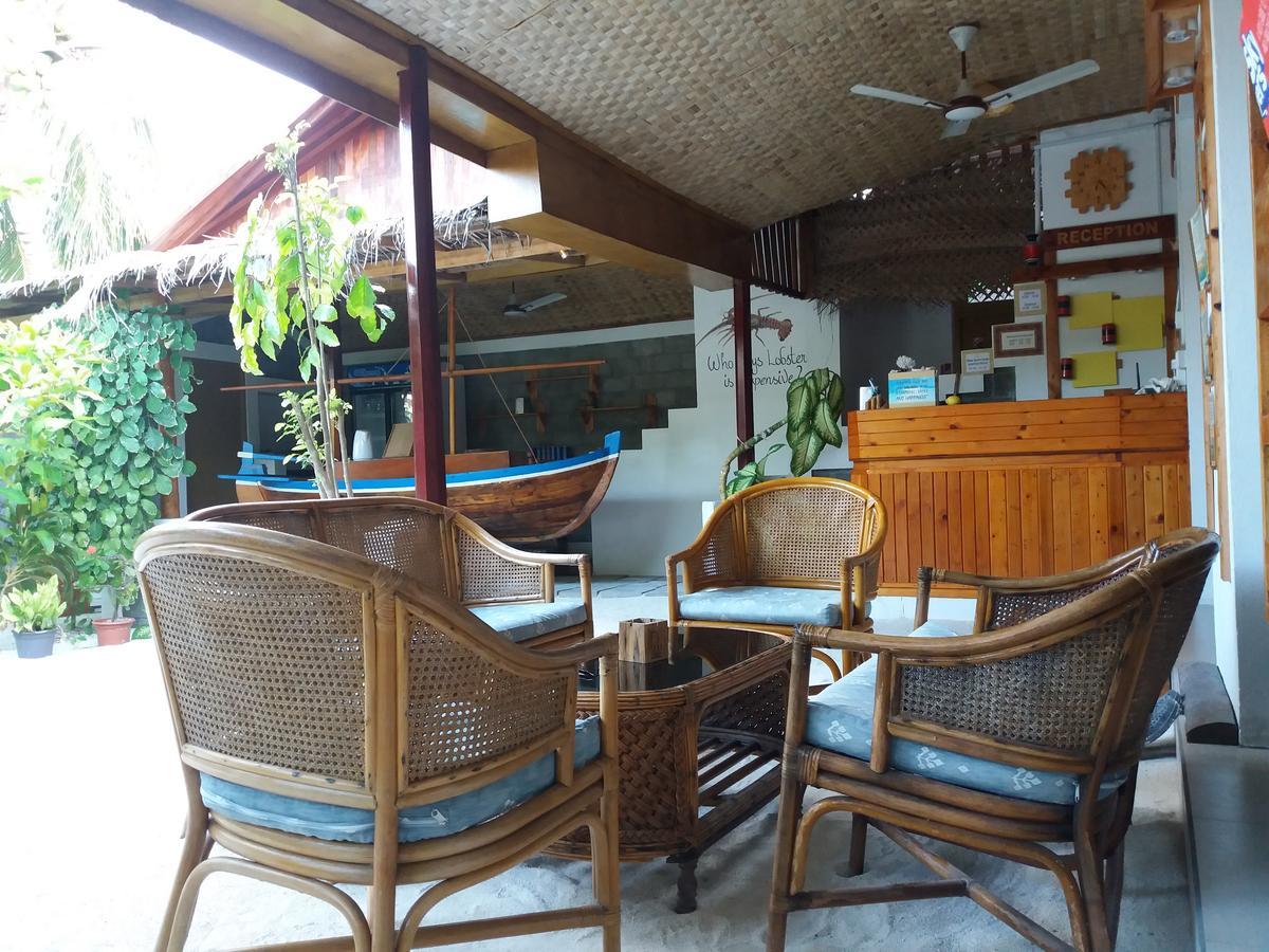 Alvi Star Inn Thulhaadhoo Eksteriør bilde